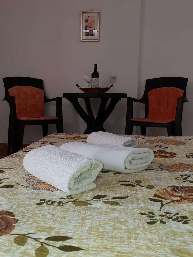 Apartments Todor Bar Bagian luar foto